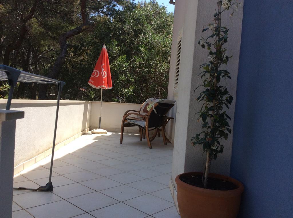 Apartments Maja Hvar Town Exterior photo